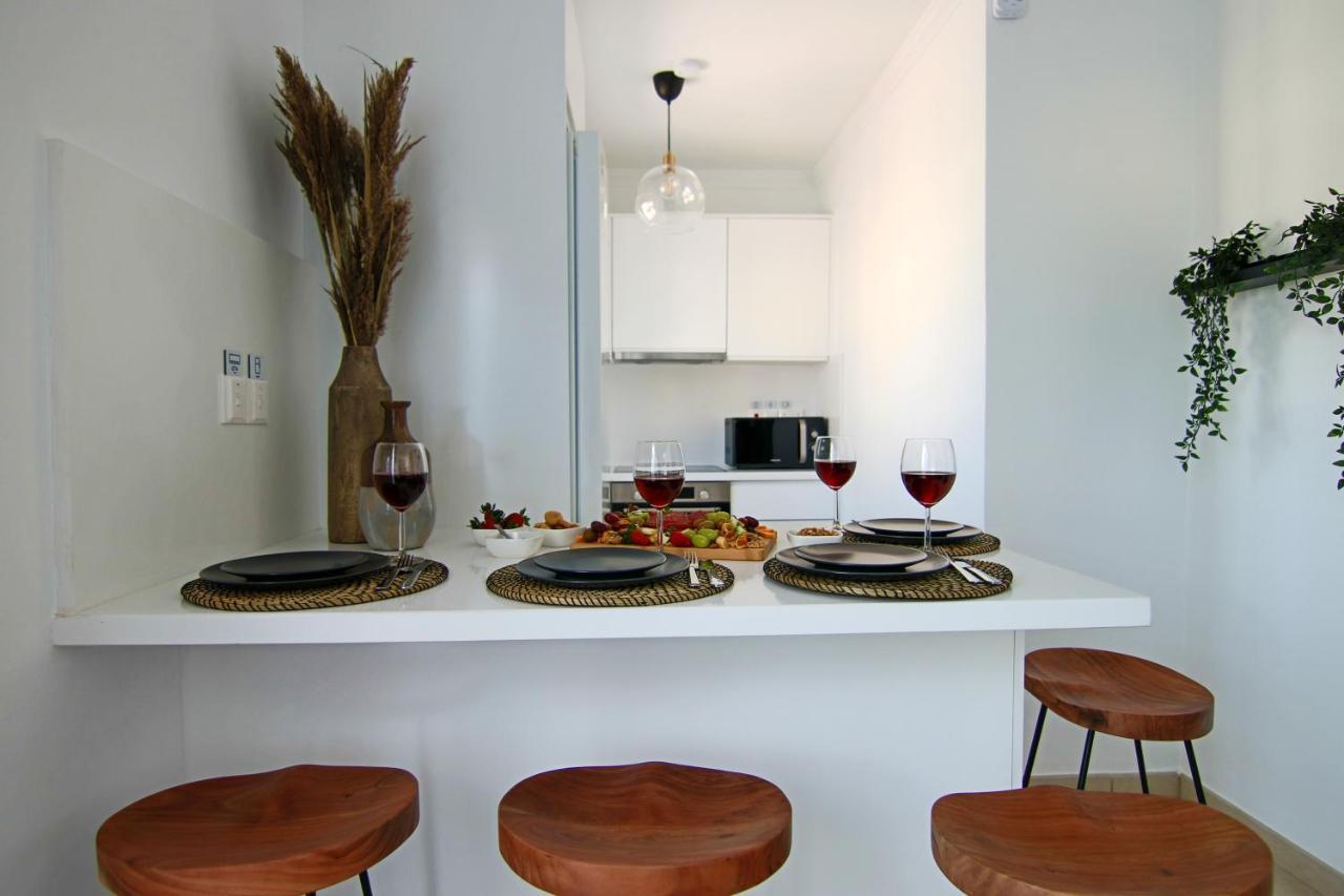 Phaedrus Living: Seaside Luxury Flat Lighthouse 62 Lejlighed Paphos Eksteriør billede