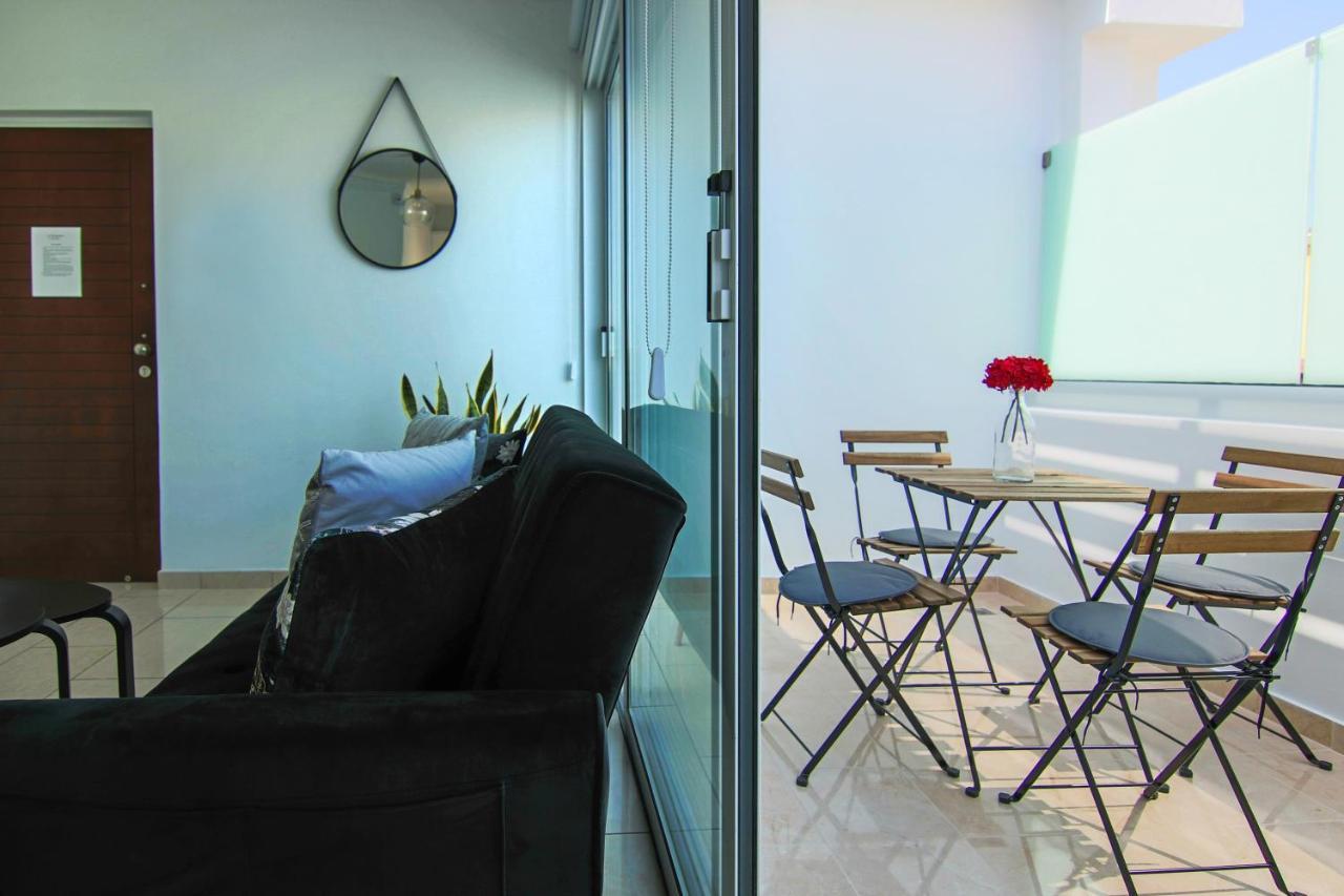 Phaedrus Living: Seaside Luxury Flat Lighthouse 62 Lejlighed Paphos Eksteriør billede